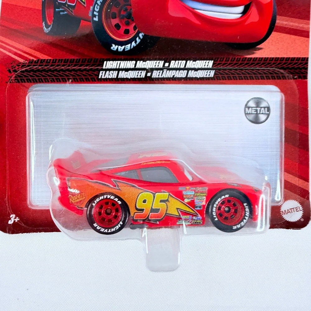 Disney Pixar Cars Lightning McQueen Mattel Metal Diecast Red Race Car FLM26